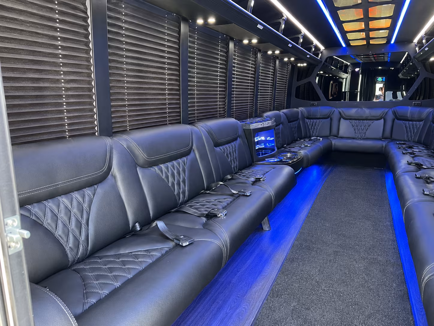 party buses for mooresville prom groups headed to charlotte